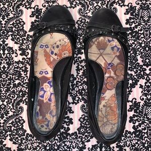 B. O. C. Brand black flats Sz 9. Like new.